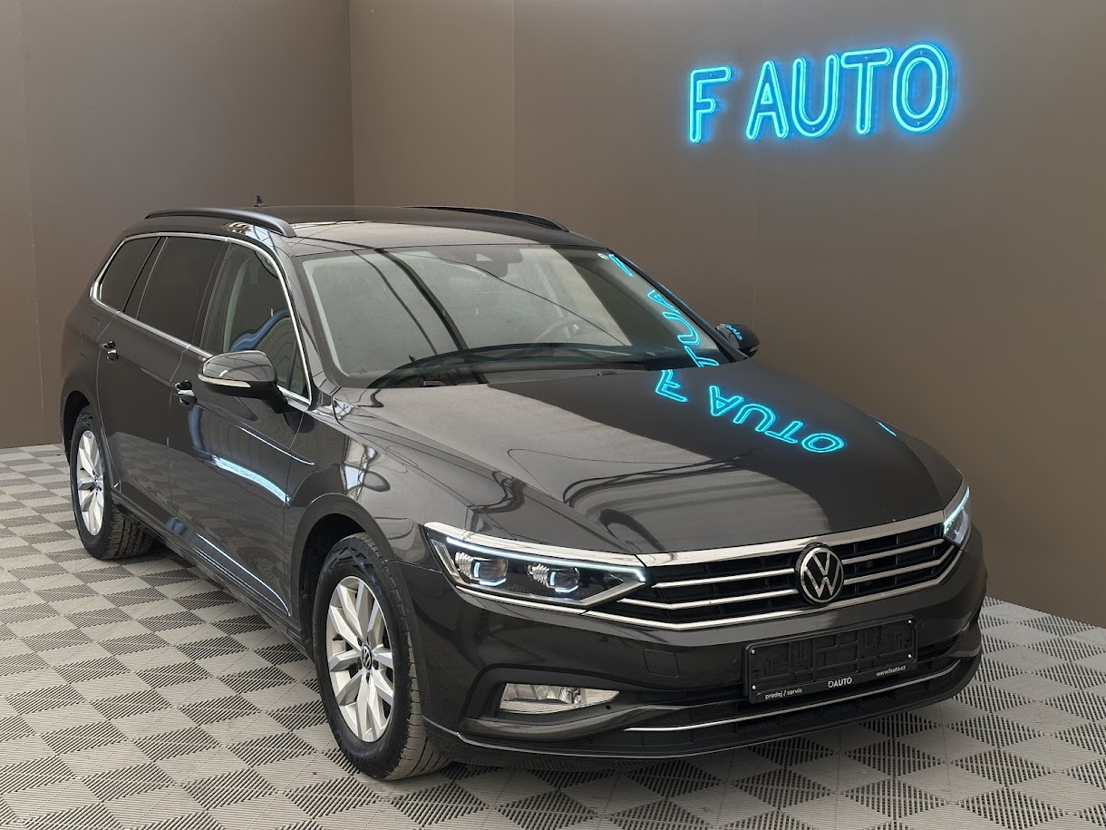 VW Passat SW 2.0 TDi SCR Style Business DSG 90 kW