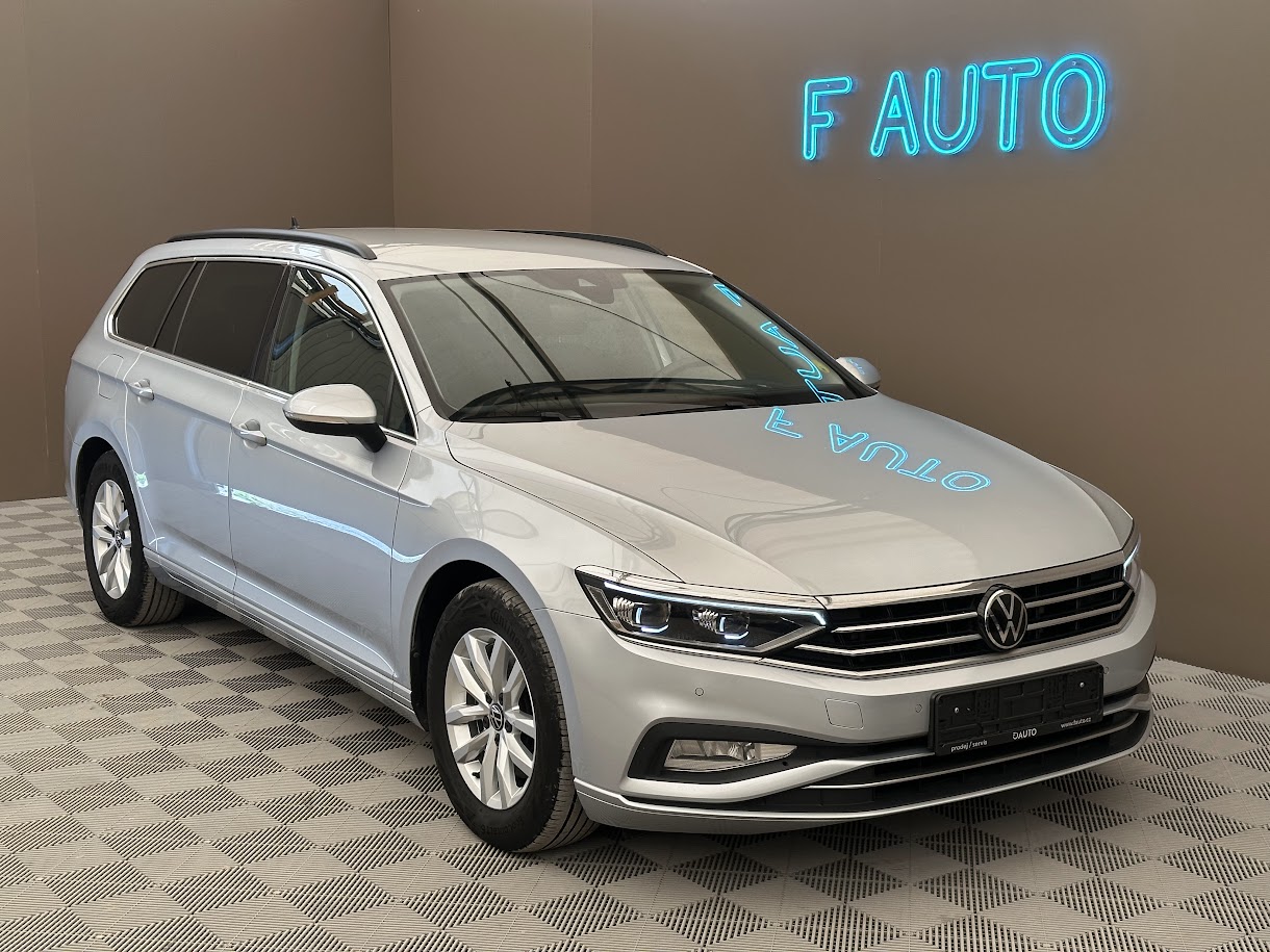 VW Passat SW 2.0 TDi Style Business DSG 90 kW